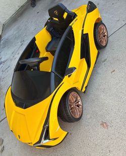 Electric kid car with remote