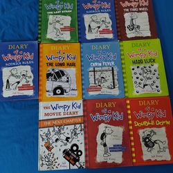 Dairy of a wimpy kid books
