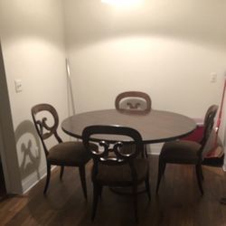 Round Kitchen Table Plus Chairs