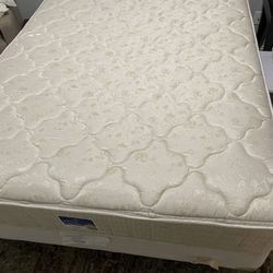 FREE Sertapedic Full Bed Set - Mattress, Box Spring, And Metal Platform Base