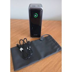 Anker Prime Power Bank 27650 mAh 3-Port 250W Portable Travel Charger