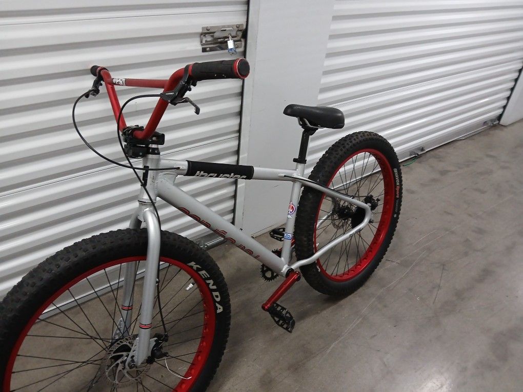 Thruster Kenda 27.5 Inch Bike