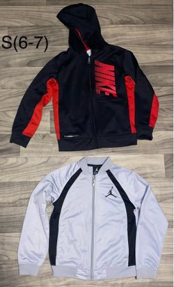 Boy jackets sweaters S (6-7T)