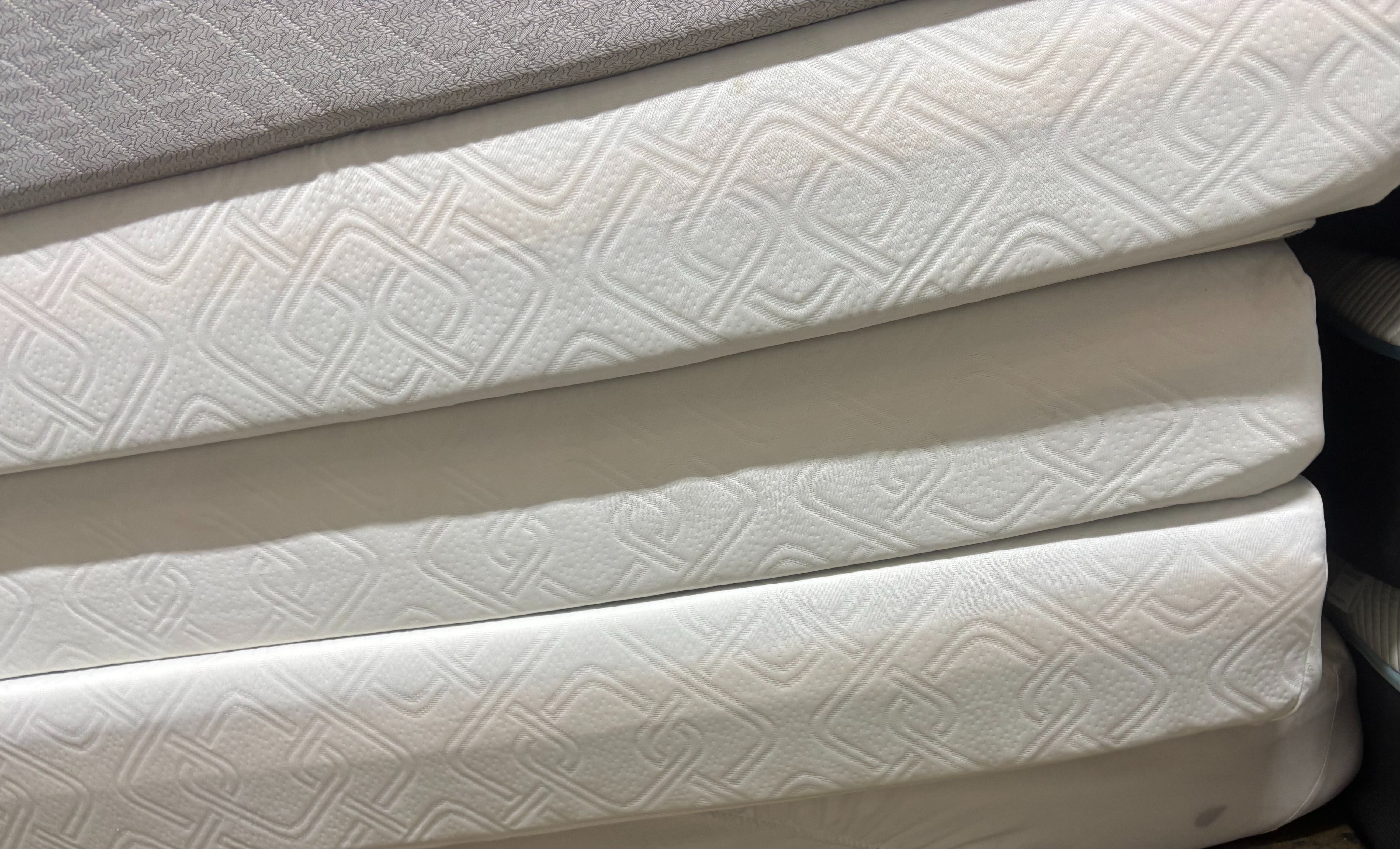 Memory Foam 8 inch thick FULL SIZE Mattress
