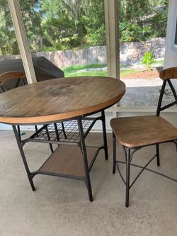 Table and 4 chairs