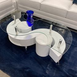 Coffee Table! $399! Sale! With Stools! 😃🏠💙 