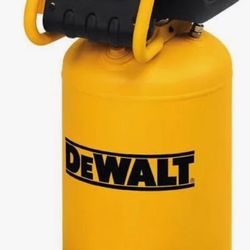 DeWalt D55168 Oil-Free Wheeled Air Compressor