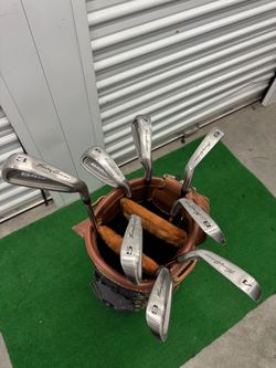 Golf irons w/ bag