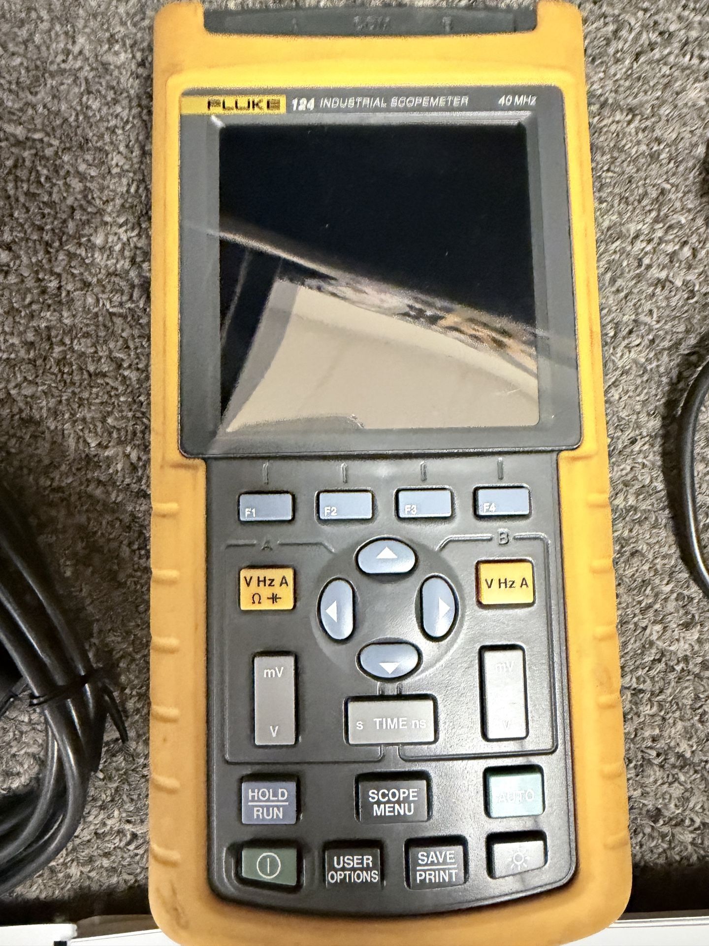 Fluke 124 Scopemeter