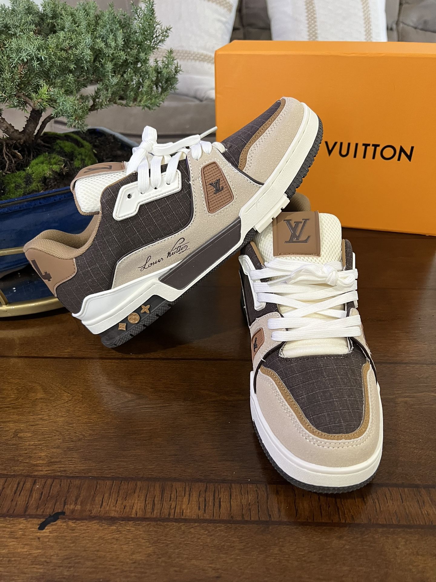 New LV Men’s Shoes.