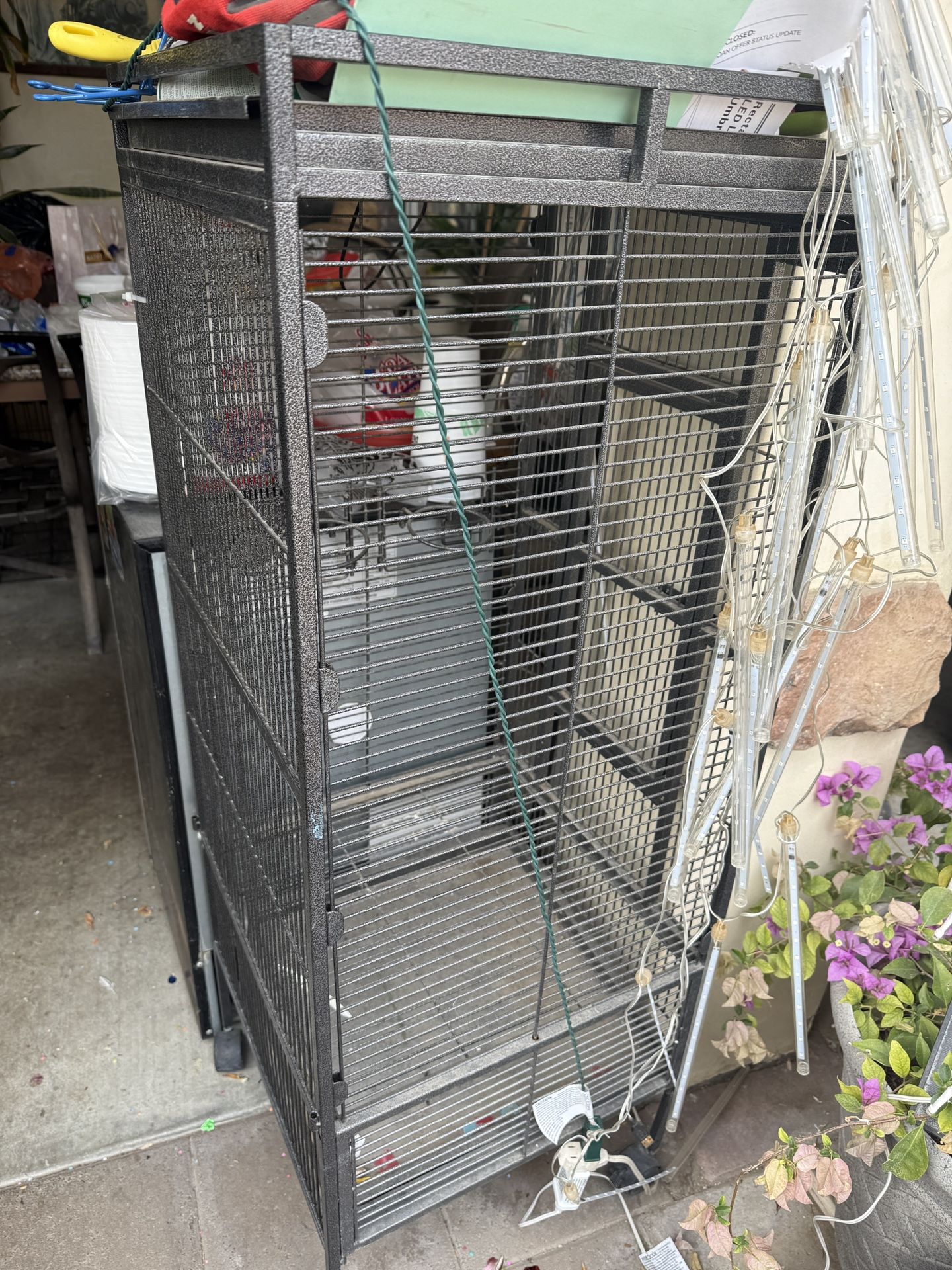 5 ft Metal bird cage