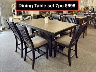 STORE CLOSING !!! New Solid Dining Set  7pc 