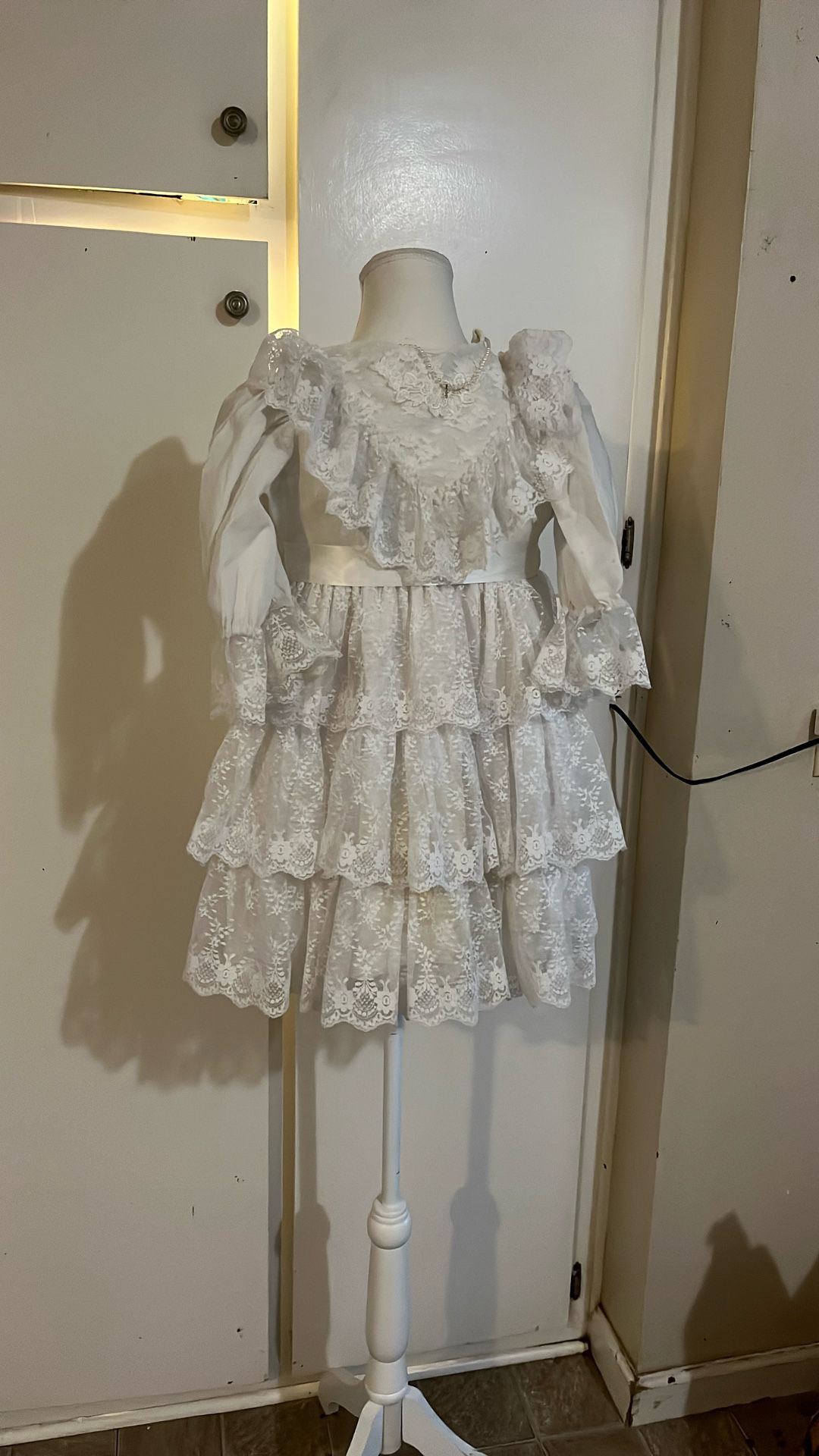 Vintage Retro Doll Or Ghost Girl Halloween Costume