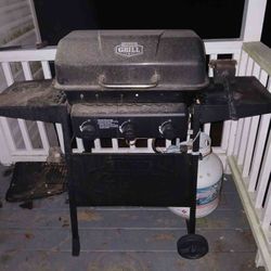 Used Propane BBQ Grill With Tank 