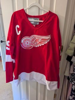 Vintage Hockey Yzerman Jersey - Never Worn, Size 52 (Canadian)