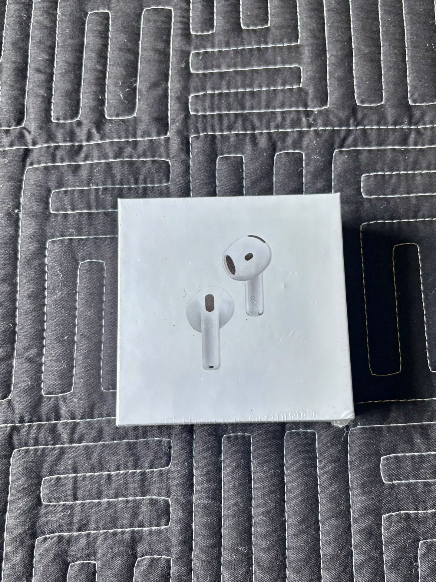 Apple AirPods Gen 4 ANC