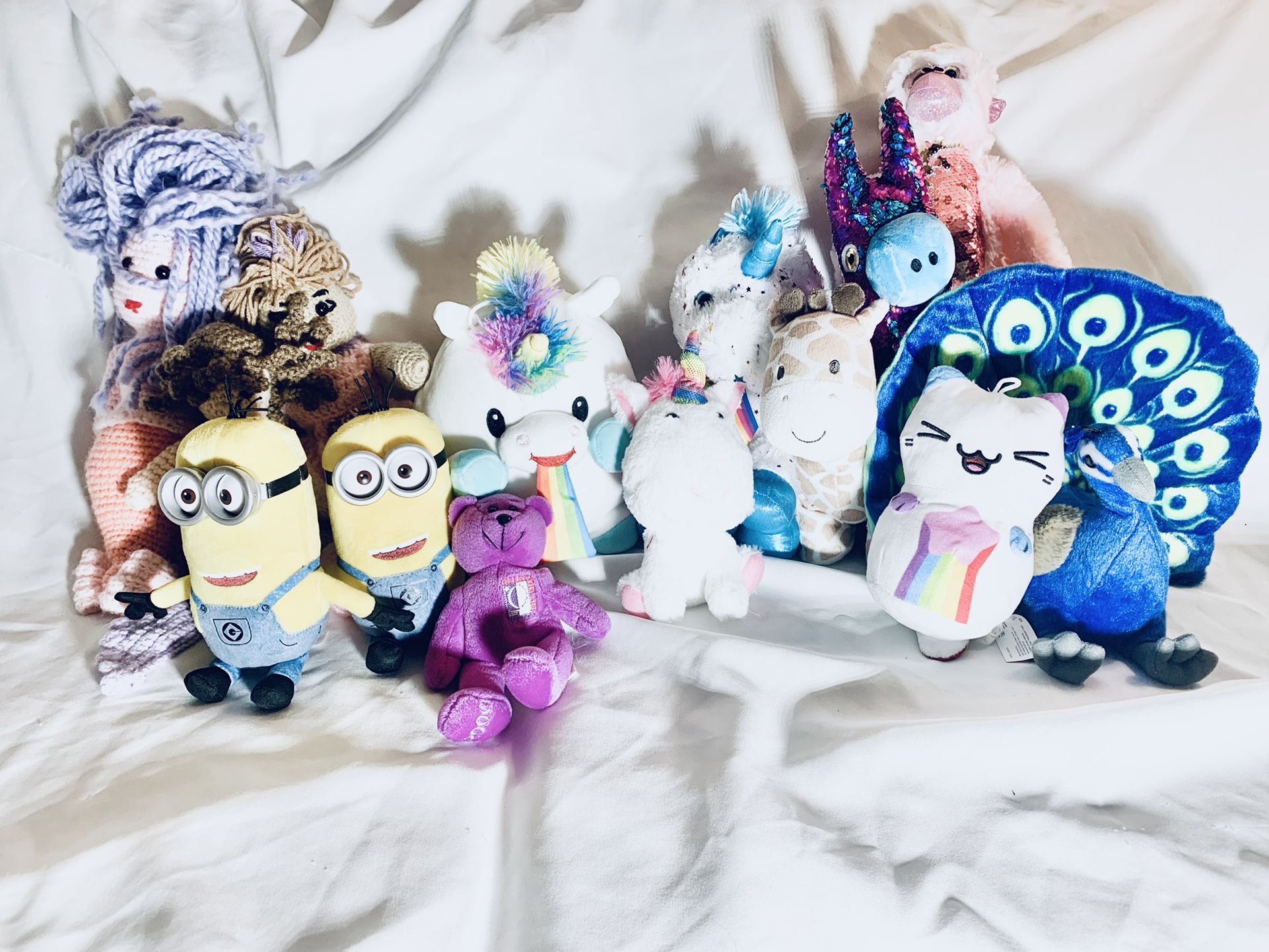 Mixed Lot of Plush Toys!