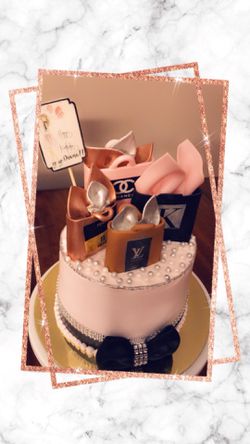 Birthday girl cake 🎂