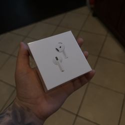 AirPods 4