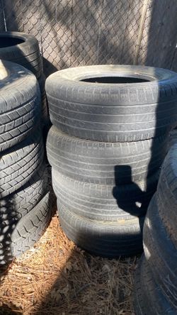 Tires et of 4 Nexen 265/65/17 40-50% life