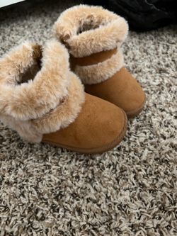 Girl boots size 5c