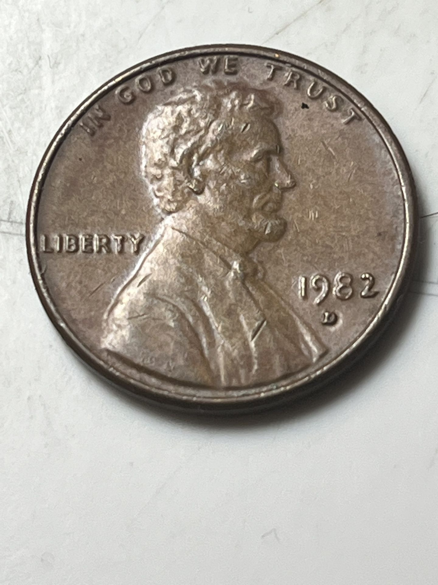 1982 D Penny Doubles In Back 