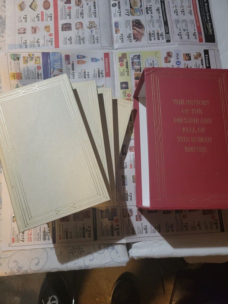 The History of the Decline and Fall of the Roman Empire Folio Society Vol 1 8