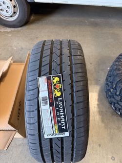1 New Tire Lionhart LH-Five 255/30R24