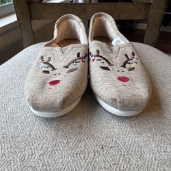 TOMS Reindeer Slip On Shoes With Fleece Lining Sz 7