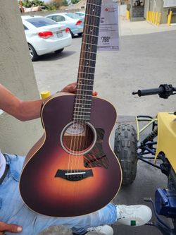 Taylor Guitar