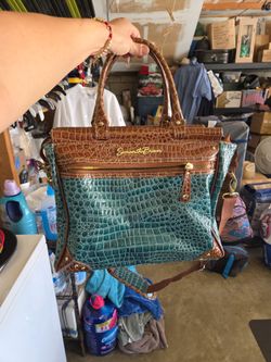 Samantha Brown travel bag
