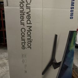 Samsung 32in Curved Gaming Monitor 