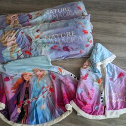 Girls Frozen Pillows & Blanket Panchos