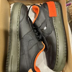 AF1 
