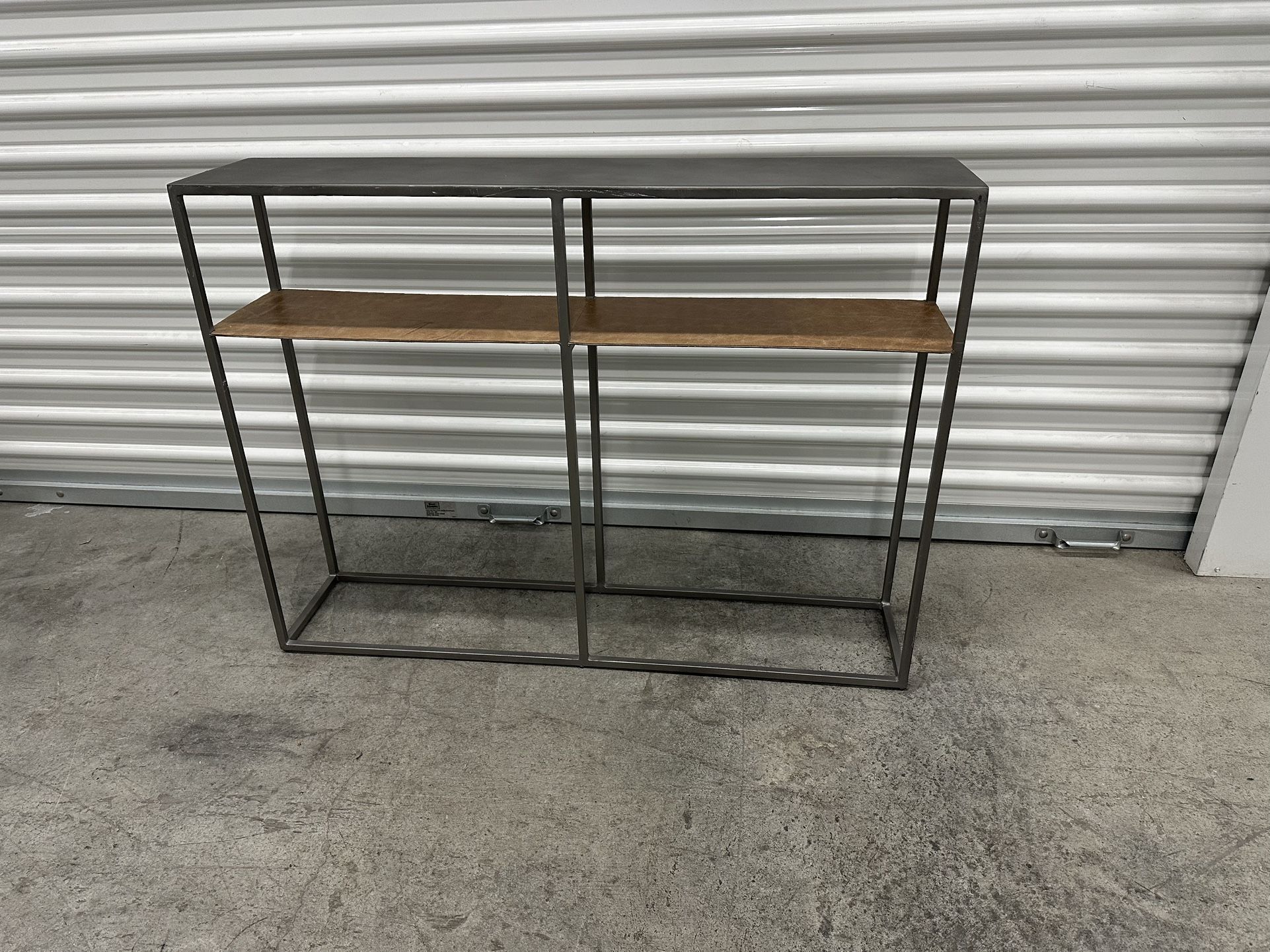 Console Table ( Metal )