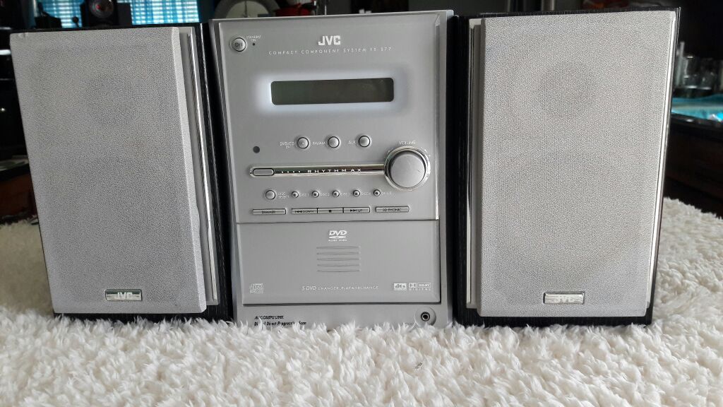 JVC Compact Component System STEREO FS-S77