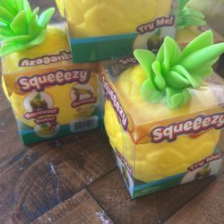 Pineapple Sqeeshy