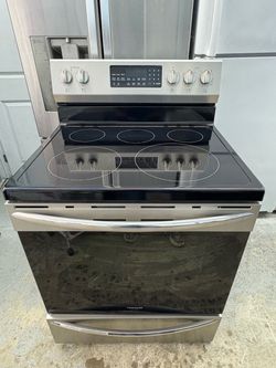Frigidaire Electric Stove