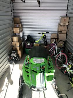 Snow Mobile 600 Cat