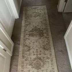 Selling rug 30