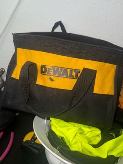 DeWalt Atomic 20v max brushless/impact drill.