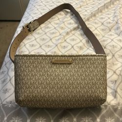 Michael Kors Belt Bag