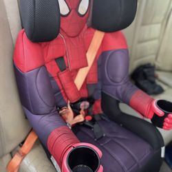 Spider-Man Marvel KidsEmbrace 2 In 1 Car Seat Forward Facing Harness Booster