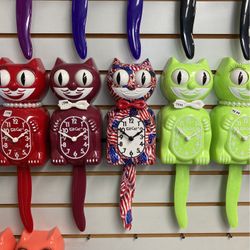 Special Edition USA Kit Kat Clock 