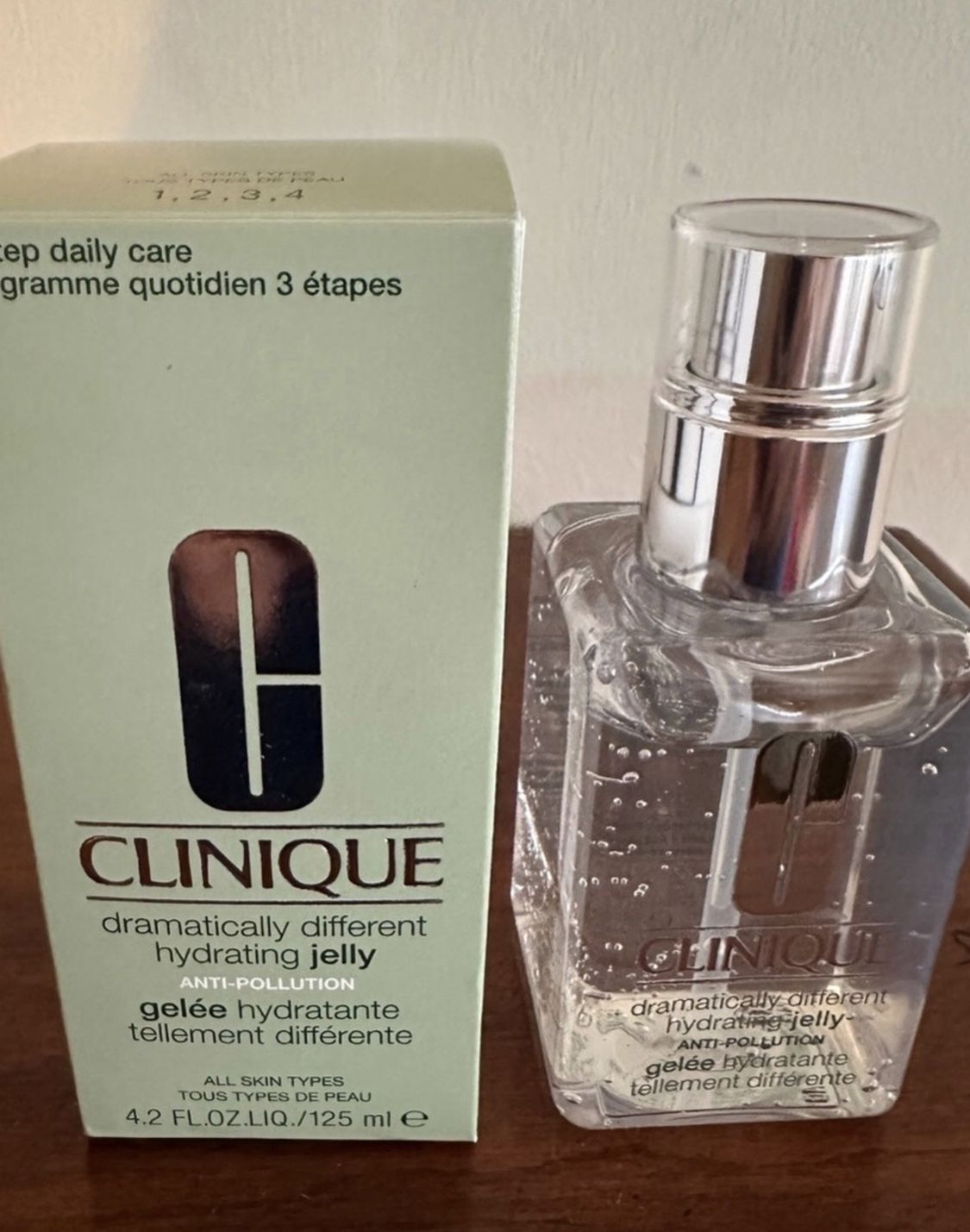 Clinique Dramatically Different Hydrating Jelly Anti-Pollution 4.2oz/125ml New
