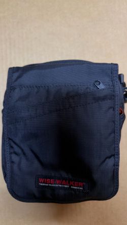 NOMADIC Wise-Walker Black Multi Pocket Crossbody Organizer Bag