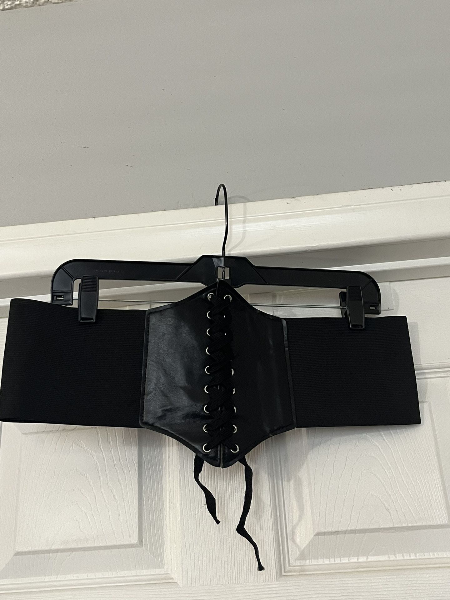 (1) Ladies Corset Belt Lace-Up Elastic(Velcro On Back) One Size