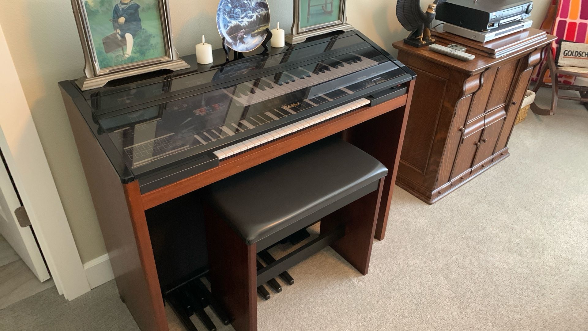 Electric Organ 