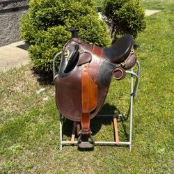  Australian Poley Saddle 