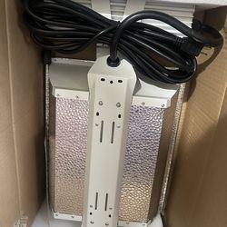 Grow light ballast /reflector combo